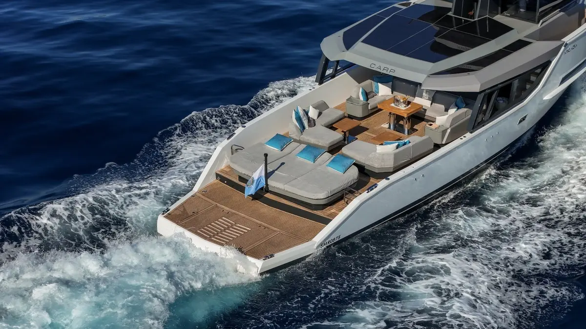 Arcadia Sherpa 60, master cabin — Mallorca Yachst Hire, Mallorca. Open decks and calm coves along the east coast
