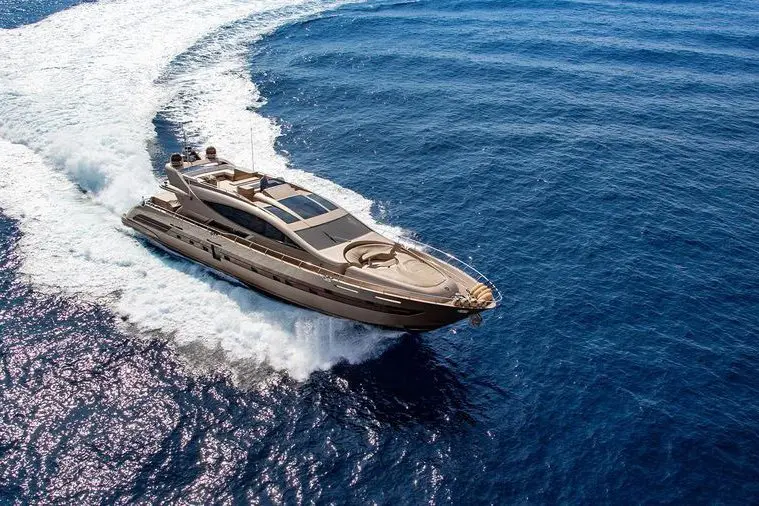 Cerri 102’ Flying Sport, main deck — Mallorca Yachst Hire, Mallorca. Fast lines from Portals to Formentor's cliffs
