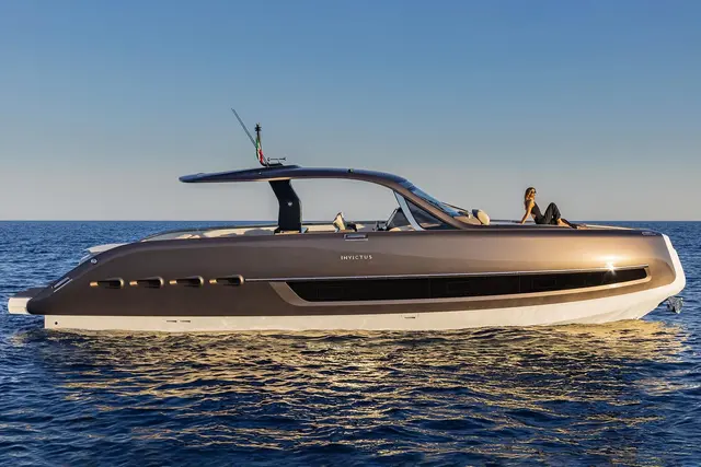 Invictus 460 — Mallorca Yachst Hire, Mallorca