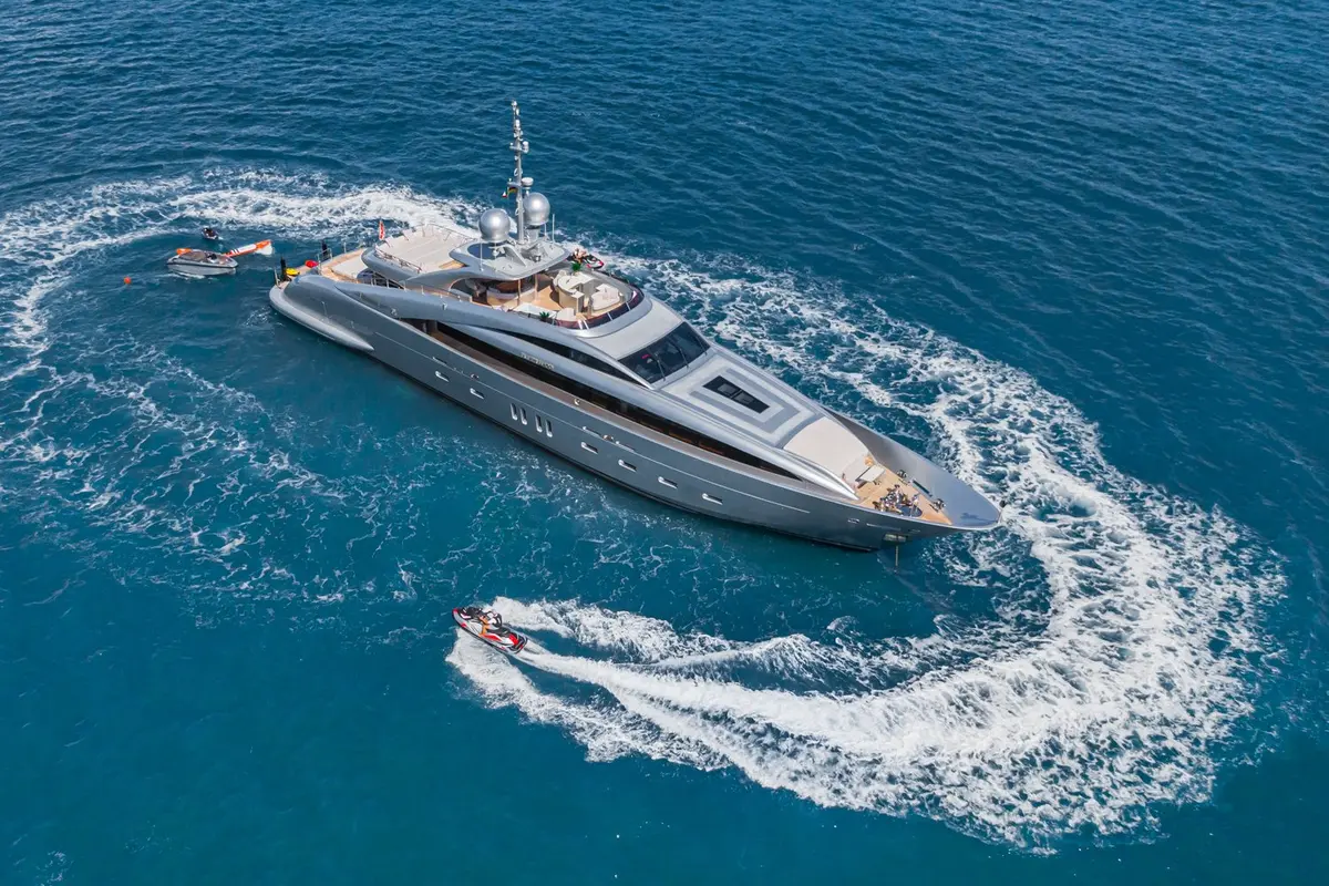 Silver Wind, main deck — Mallorca Yachst Hire, Mallorca. Forty-four metres of calm cruising past Formentor's cliffs