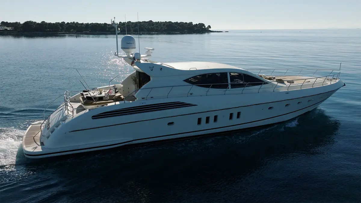 Leopard 24, main deck — Mallorca Yachst Hire, Mallorca. East coast cala hopping from a steady, spacious deck
