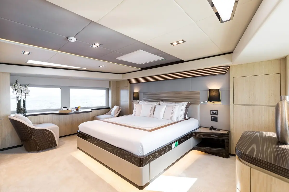 Majesty 100, salon — Mallorca Yachst Hire, Mallorca. Wide decks tracing Formentor's cliffs at sunrise