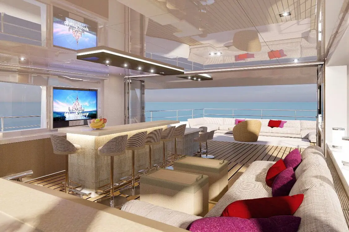 Majesty 100, master cabin — Mallorca Yachst Hire, Mallorca. Wide decks tracing Formentor's cliffs at sunrise