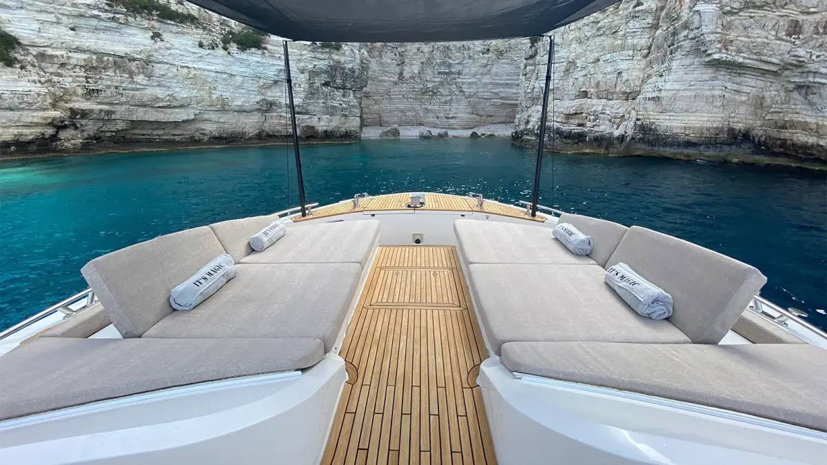 MCY66, aft deck — Mallorca Yachst Hire, Mallorca. East coast cala hopping with easy sunset returns