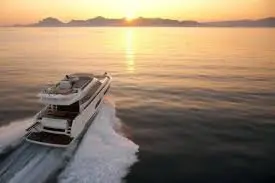 Prestige 550 FLY, aft deck — Mallorca Yachst Hire, Mallorca. East coast cala hopping for up to twelve guests