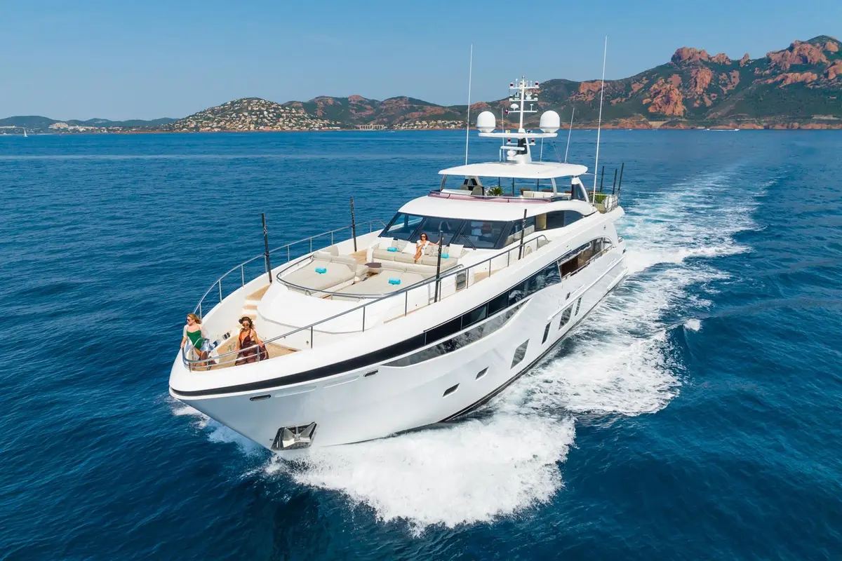 Princess 35M, aft deck — Mallorca Yachst Hire, Mallorca. Twelve guests, wide decks, Cabrera-bound at dawn