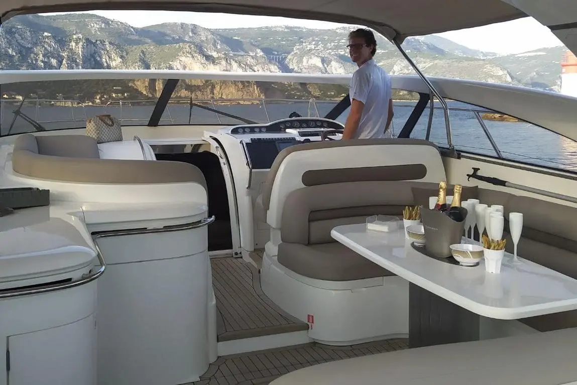 Princess 50, main deck — Mallorca Yachst Hire, Mallorca. East Coast Cala Hopping From Porto Cristo To Cala Pi
