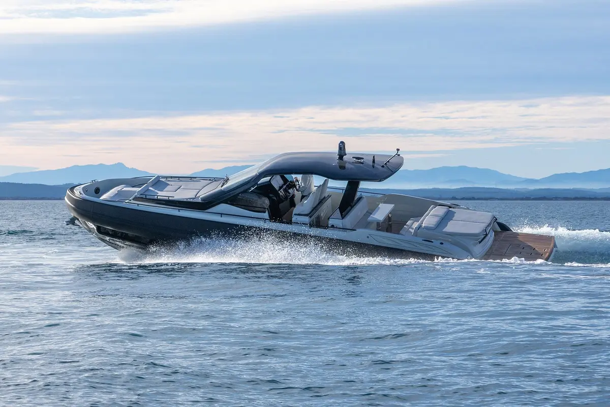 Sacs 47, exterior — Mallorca Yachst Hire, Mallorca. Swift cala-hopping along Mallorca's sheltered east coast