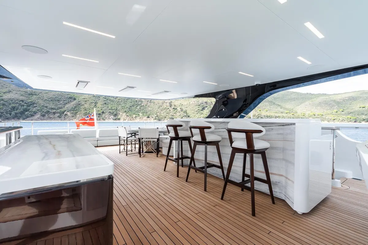 M, master cabin — Mallorca Yachst Hire, Mallorca. Wide decks, slow mornings beneath Formentor's cliffs