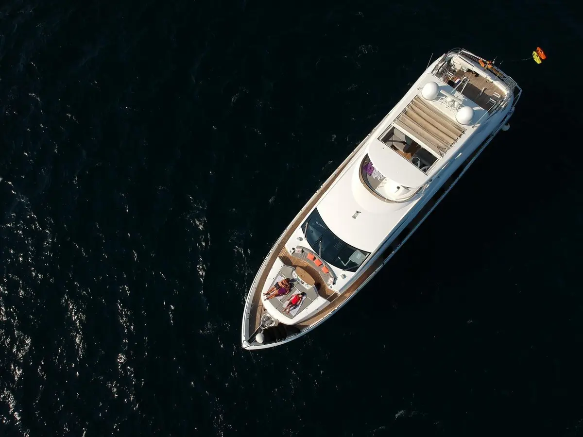 Sunseeker 88, flybridge — Mallorca Yachst Hire, Mallorca. Sunset runs from Portals to Illetes, twelve aboard