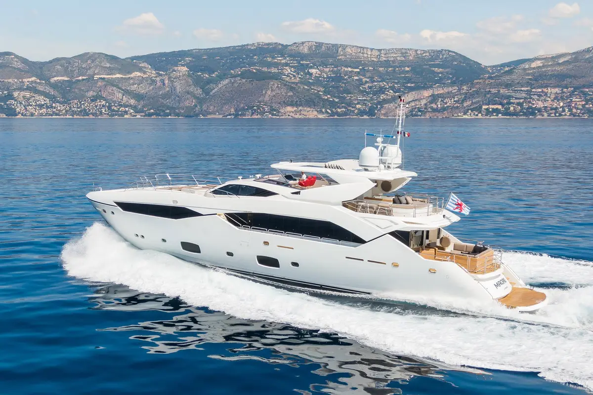 Sunseeker 115, exterior — Mallorca Yachst Hire, Mallorca. Sunset runs from Portals to Illetes, wide open deck