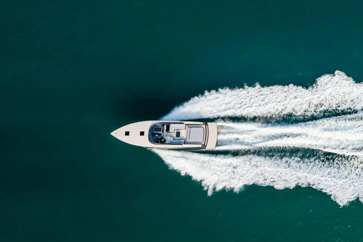 Vandutch 55, aft deck — Mallorca Yachst Hire, Mallorca. Sleek days chasing Bay of Palma sunsets