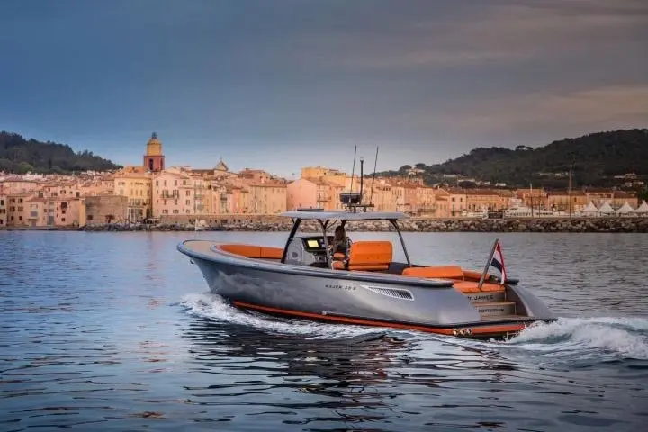 Wajer 38S, main deck — Mallorca Yachst Hire, Mallorca. Swift day runs to Illetes, coves included
